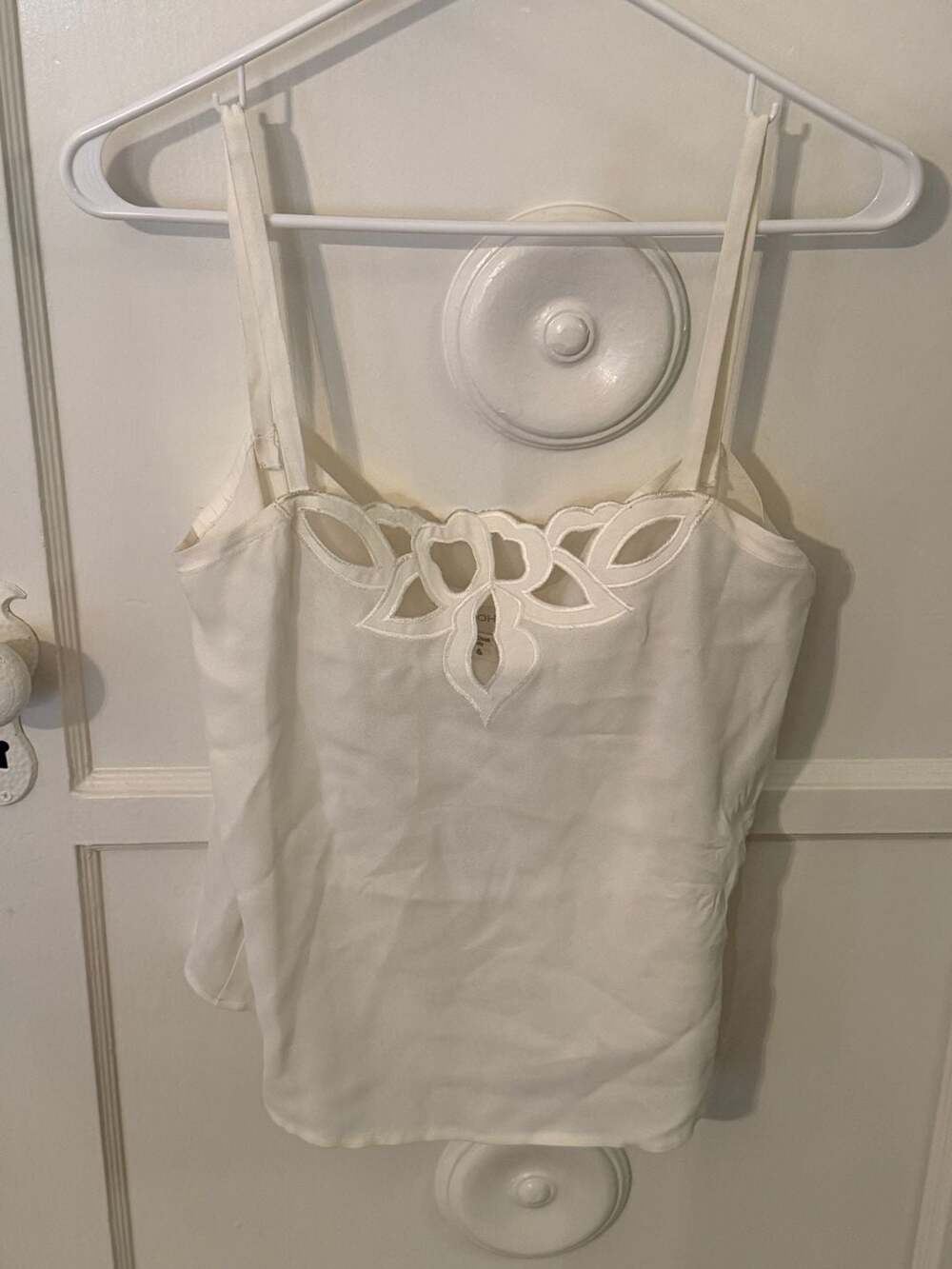 St. John Cream Sleeveless Cutout Detail Tank Top Size 6